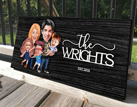 BK Gift Kişiye Özel 5'li Aile Karikatürlü Kabartma Tasarım Antik Siyah (Ebony) Ahşap Tabela-1, Dekoratif Tabela, Rustik Ev Dekorasyonu, Duvar Dekoru