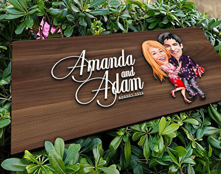 BK Gift Kişiye Özel Sevgililer Karikatürlü Kabartma Tasarım Antik Ceviz Ahşap Tabela-2, Dekoratif Tabela, Rustik Ev Dekorasyonu