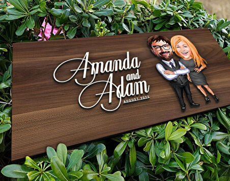 BK Gift Kişiye Özel Sevgililer Karikatürlü Kabartma Tasarım Antik Ceviz Ahşap Tabela-100, Dekoratif Tabela, Rustik Ev Dekorasyonu