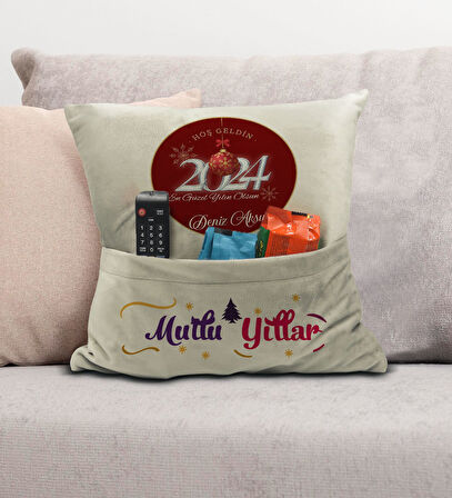 BK Gift Kişiye Özel Yılbaşı Tasarımlı Organizer Kumanda ve Atıştırmalık Cepli Krem Kırlent Yastık, Y