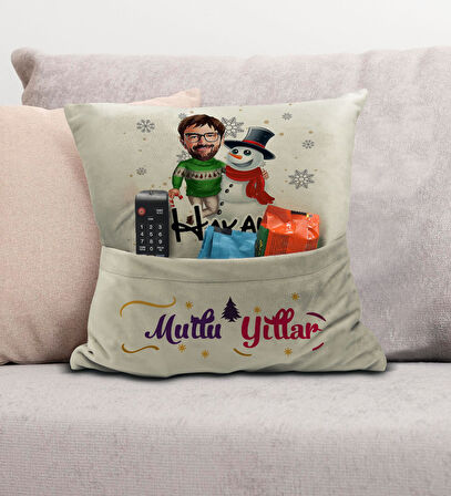 BK Gift Kişiye Özel Yılbaşı Karikatür Tasarımlı Organizer Kumanda ve Atıştırmalık Cepli Krem Kırlent
