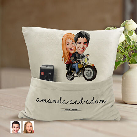 BK Gift Kişiye Özel Sevgililer Karikatür Tasarımlı Organizer Kumanda ve Atıştırmalık Cepli Sarı Kırl