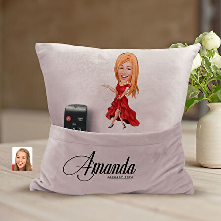 BK Gift Kişiye Özel Manken Karikatür Tasarımlı Organizer Kumanda ve Atıştırmalık Cepli Pembe Kırlent