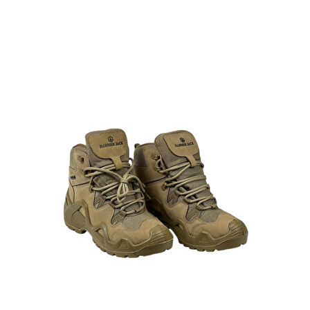 Stuart Su Geçirmez Attack Outdoor Erkek Bot