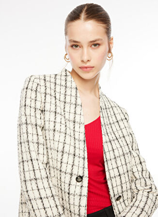 Selen Standart Ekru Kadın Ceket 23KSL1260