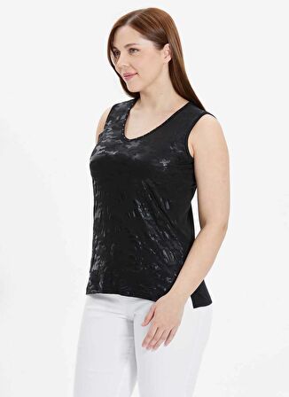 Selen V Yaka Desenli Siyah Kadın Bluz 24YSL8810-BB