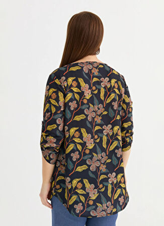 Selen Yuvarlak Yaka Çiçek Desenli Siyah Kadın Bluz 25YSL8032-BB