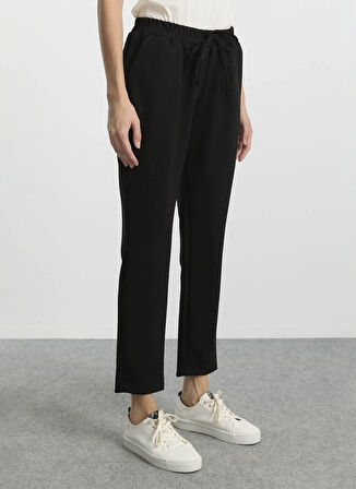 Selen Normal Bel Standart Siyah Kadın Pantolon 25KSL5450