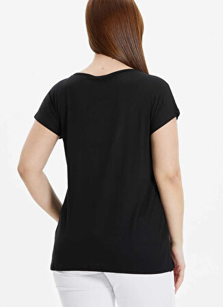 Selen O Yaka Taşlı Siyah Kadın Bluz 25YSL8060-BB