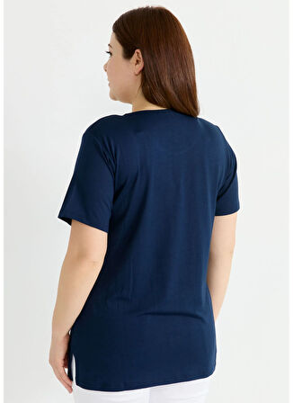 Selen V Yaka Taşlı Lacivert Kadın Bluz 25YSL8085-BB