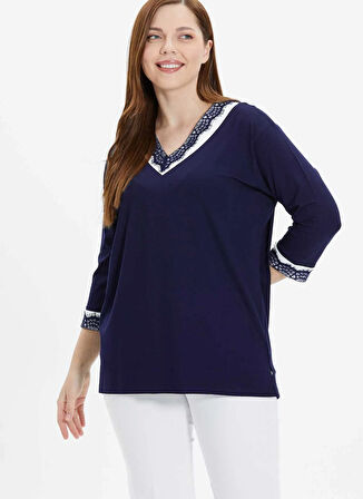 Selen V Yaka Dantel Lacivert Kadın Bluz 25YSL8074-BB