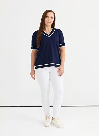 Selen V Yaka Düz Lacivert Kadın Bluz 25YSL8080-BB