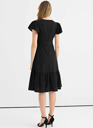 Selen O Yaka Desenli Siyah Standart Kadın Elbise 25YSL7622