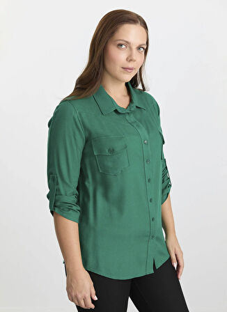 Selen Polo Yaka Düz Yeşil Kadın Bluz 25KSL8203