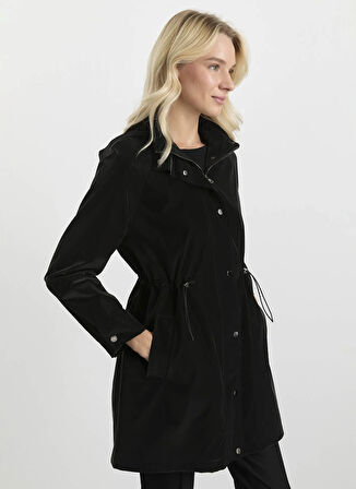 Selen Siyah Kadın Trençkot 25KSL9522