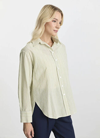 Selen Polo Yaka Çizgili Yeşil Kadın Bluz 25KSL8207