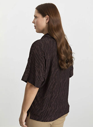 Selen Degaje Yaka Baskılı Siyah Kadın Bluz 25KSL8216