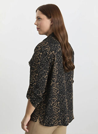 Selen Polo Yaka Leopar Desenli Vizon Kadın Bluz 25KSL8225