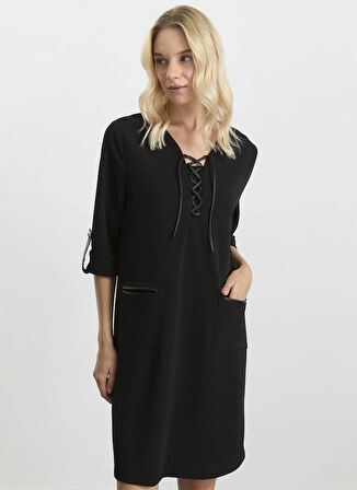 Selen V Yaka Düz Siyah Standart Kadın Elbise 25KSL7707