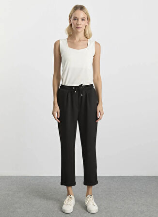 Selen Normal Bel Standart Siyah Kadın Pantolon 25KSL5472