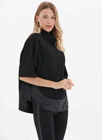 Selen Degaje Yaka Çizgili Siyah Kadın Bluz 25KSL8255