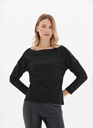 Selen Yuvarlak Yaka Çizgili Siyah Kadın Bluz 25KSL8259