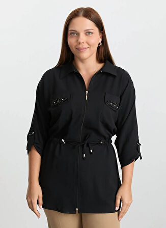 Selen Polo Yaka Taşlı Siyah Kadın Bluz 25KSL8261