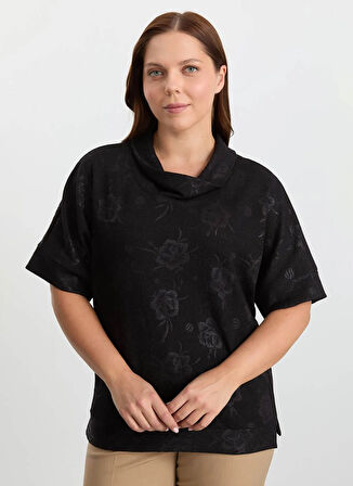 Selen Degaje Yaka Çiçek Desenli Siyah Kadın Bluz 25KSL8273