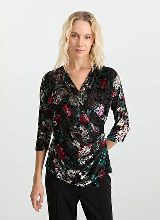 Selen Kruvaze Yaka Çiçek Desenli Siyah Kadın Bluz 25KSL8277