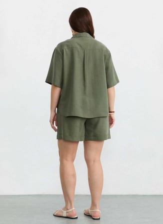 Selen Haki Kadın Basic Şort 26YSL5600
