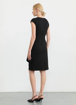 Selen Siyah Kadın Kruvaze Yaka Standart Fit Elbise 26YSL7826