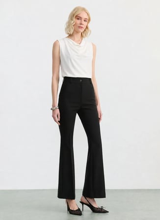 Selen Siyah Kadın İspanyol Paça Pantolon 26YSL5623