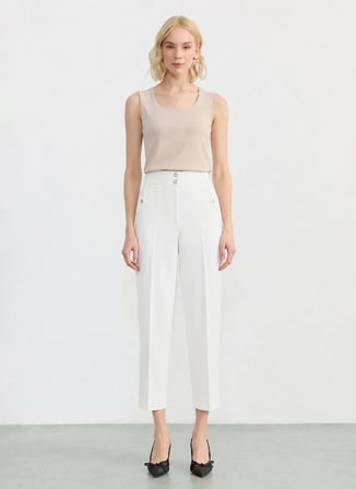 Selen Beyaz Kadın Boru Paça Pantolon 26YSL5624