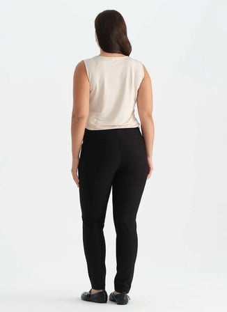 Selen Siyah Kadın Taşlı Pantolon 26KSL5680