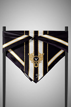 %100 Twill İpek Barok Ve Şerit Desenli Siyah - Krem Renkli 90x90 Eşarp Dikim Şekli : El Dikişi