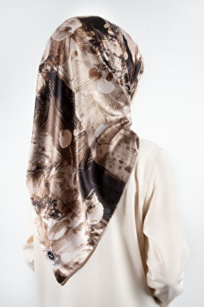 Rayon Batik Çiçek Desenli Bej Renkli 90x90 Eşarp (İpek İçermez) Kenar Dikiş Şekli El Dikişli