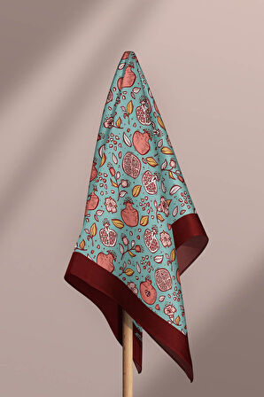 Kadın Açık Mavi Küçük Nar Desenli 50x50 Bandana