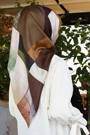 Twill Geometrik Desenli Vizon Renkli 90x90 Eşarp (İpek İçermez) Kenar Dikiş Şekli El Dikişli