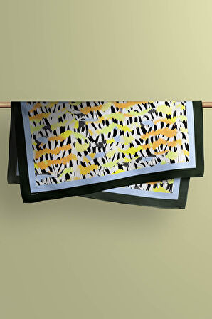 V39 Kadın Sarı Suluboya Desenli 50x50 Bandana HYL DG01281-22