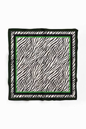 Kadın Siyah Beyaz Zebra Desenli 50x50 Bandana HYL DG01282-22
