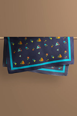 D13 Kadın Siyah  Üçgen Desenli 50x50 Bandana HYL DG0830-22