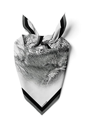 D57 Kadın Yeşil Gri Kaplan Desenli 50x50 Bandana HYL DG01330-22