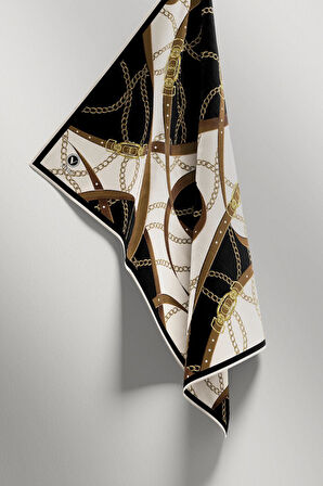 Twill Kemer ve Zincir Desenli Siyah Renkli 90x90 Eşarp (İpek İçermez) Kenar Dikiş Şekli El Dikişli