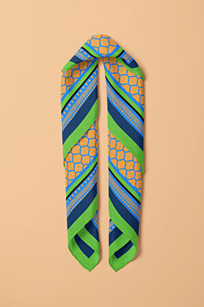 C26 KADIN DESENLİ BANDANA