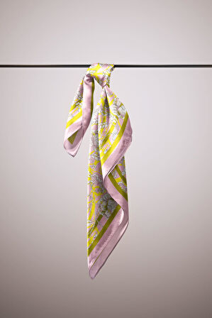 C43 KADIN DESENLİ BANDANA