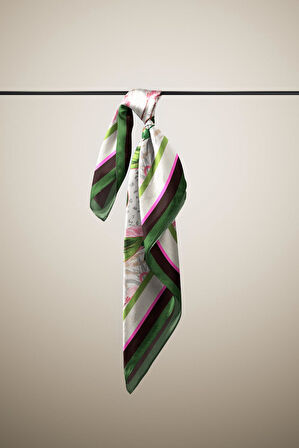 C34 KADIN DESENLİ BANDANA