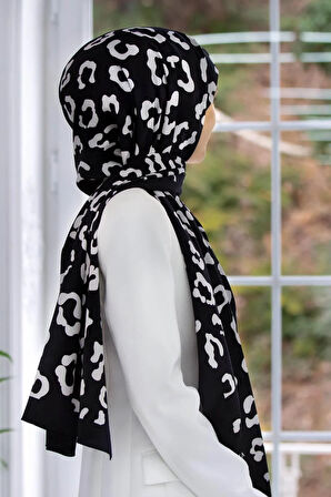 LÜKS MEDİNE İPEĞİ LEOPAR DESENLİ SİYAH RENKLİ 75X195 KIRIŞMAZ ŞAL MOSS KREP DİKİŞ TİPİ İTALYAN DİKİŞLİ