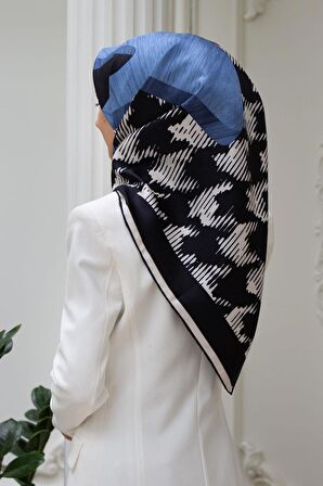 Vissona Tivil İndigo-Lacivert Desenli İpek Eşarp DGN51056-0031-0033