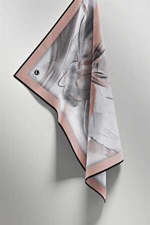 Twill Çiçek Tablo Desenli Bej Renkli 90x90 Eşarp (İpek İçermez) Kenar Dikiş Şekli El Dikişli