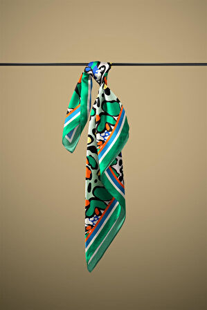 D26 WATERCOLOR LEOPARD BANDANA